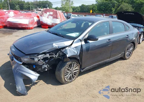 2023 Kia Forte Gt-Line из США, поврежденный, VIN 3KPF54AD3PE583508